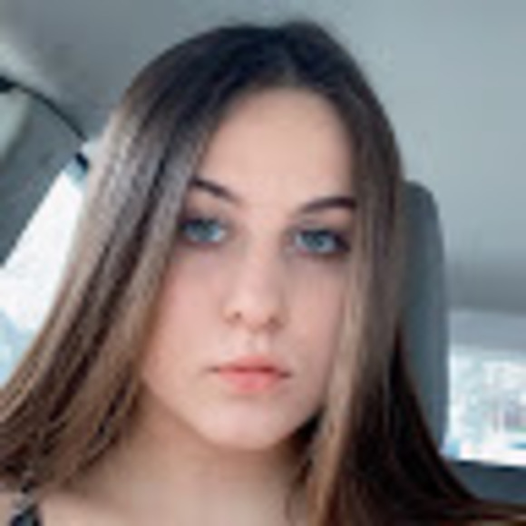 Meet your Posher, Anastasia - Picture 1 of 1